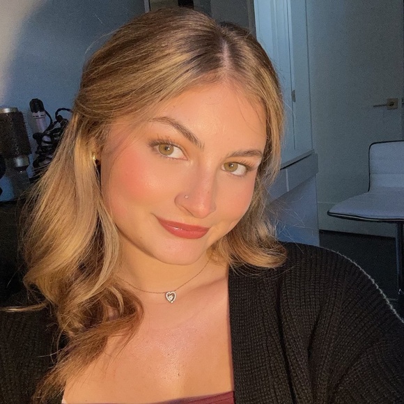 Meet your Posher, Grace - Picture 1 of 1